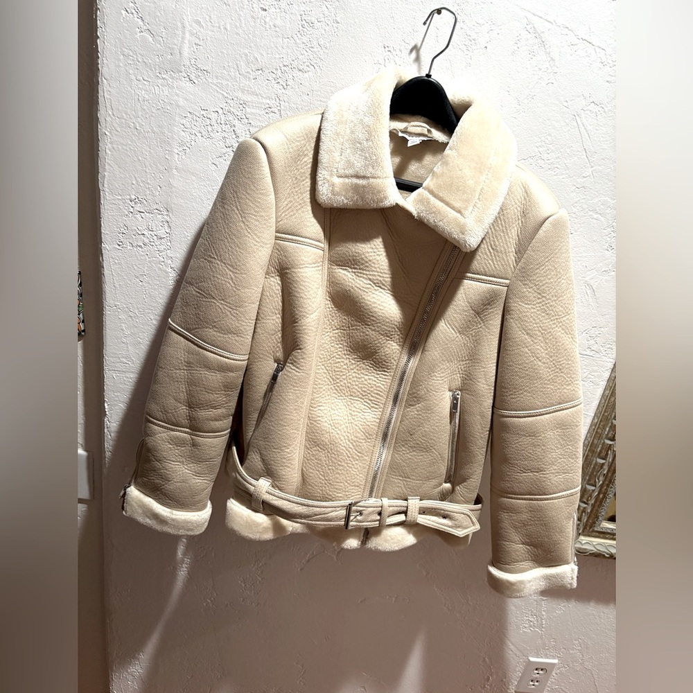 NWT TOPSHOP AVIATOR JACKET with warm fuzzy inner lining asymmetrical design